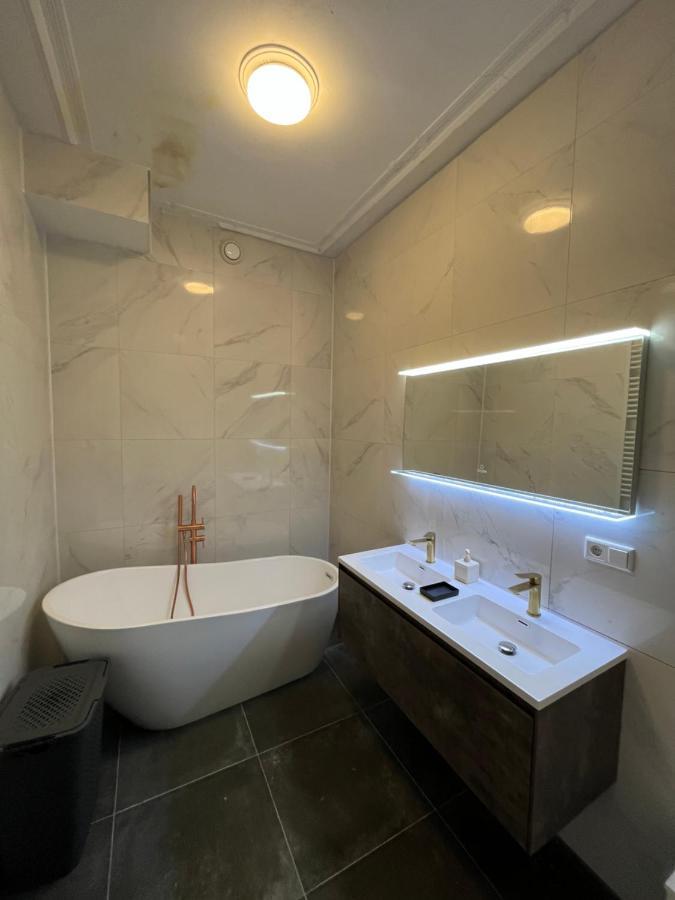 Artistic Independent Apartment, City Centre Dordrecht Dış mekan fotoğraf